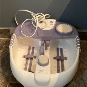 Foot pedicure massage machine